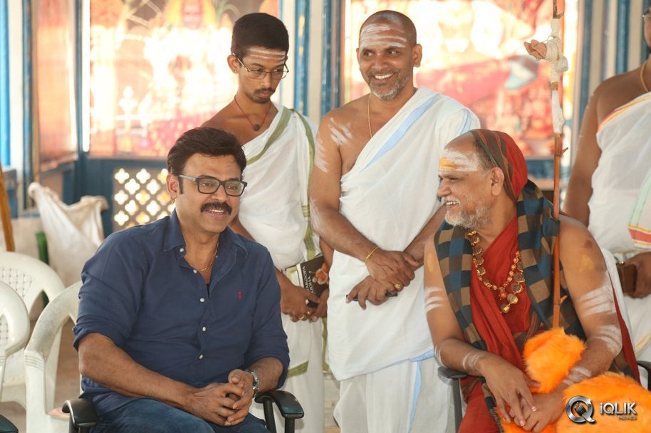 Film-Nagar-Daiva-Sannidhanam-New-Temple-Inauguration